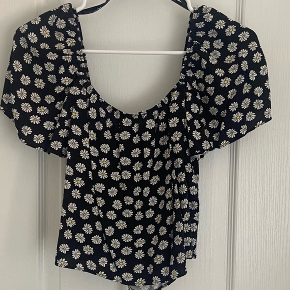4 for $20 🖤 PRIMARK Boho button up daisy print top - Picture 5 of 5